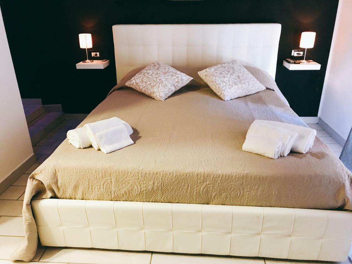 Fc Relais Bed & Breakfast Napoli Dış mekan fotoğraf